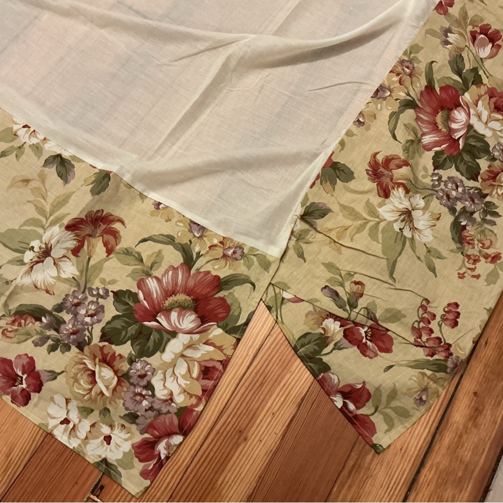 NWOT Waverly Queen Bedskirt - Picture 11 of 15